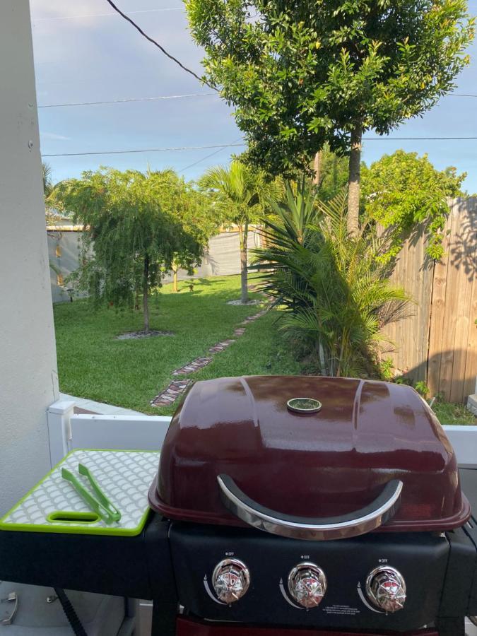 Cozy Studio Near Atlantic Ave W/Private Patio Delray Beach Exterior foto
